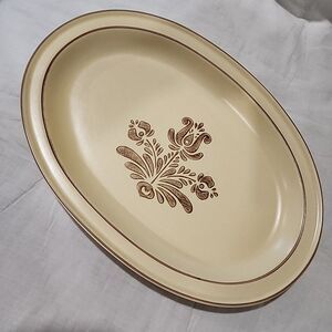VTG-Pfaltzgraff Village 14" X 9 3/4" Oval Serving Platter-Stoneware